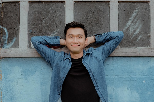 Diễn vi&ecirc;n Xu&acirc;n Nghị