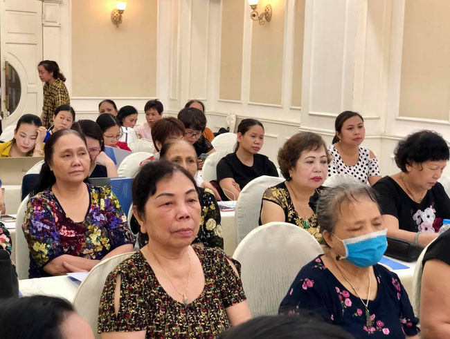 Các đại biểu dự hội thảo. Các đại biểu dự hội thảo.