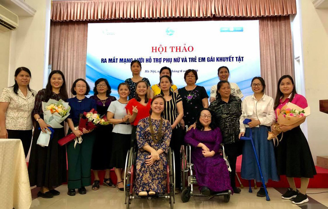 Ra mắt mạng lưới hỗ trợ phụ nữ và trẻ em gái khuyết tật. Ra mắt mạng lưới hỗ trợ phụ nữ và trẻ em gái khuyết tật.