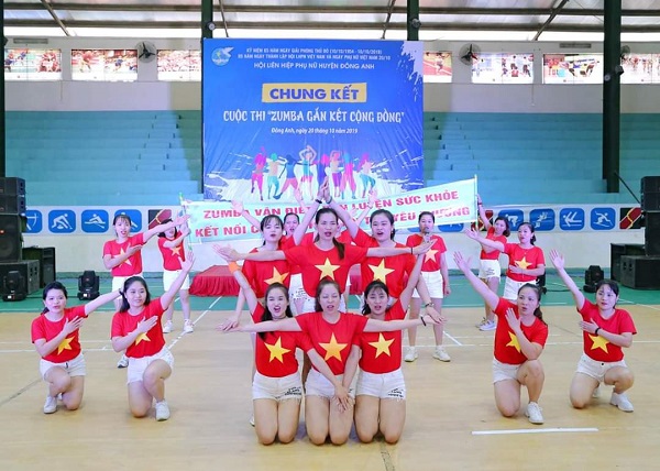 Cuộc thi “Zumba kết nối cộng đồng” thu hút đông đảo phụ nữ tham gia của Hội PN Đông Anh Cuộc thi “Zumba kết nối cộng đồng” thu hút đông đảo phụ nữ tham gia của Hội PN Đông Anh