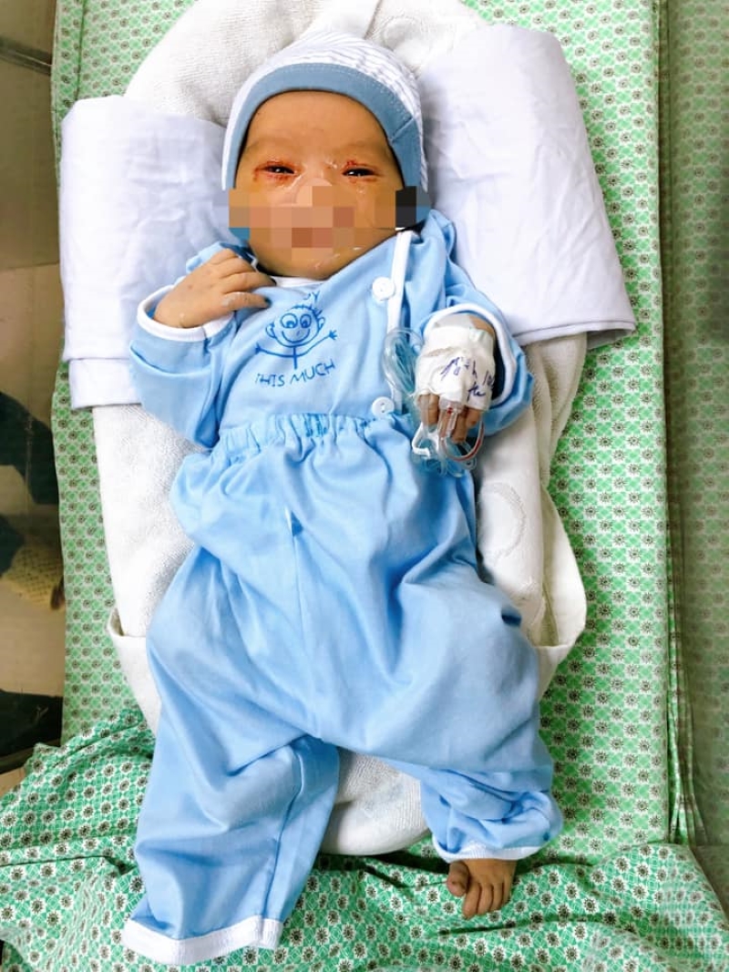 Sức khỏe b&eacute; An đang tiến triển tốt l&ecirc;n từng ng&agrave;y.