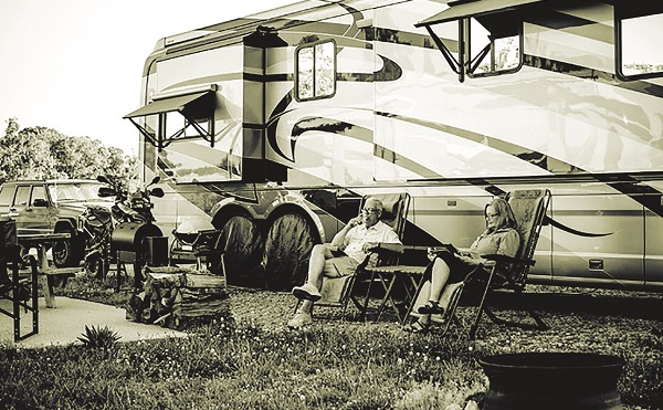 C&aacute;c c&ocirc;ng ty cho thu&ecirc; xe R.V ăn n&ecirc;n l&agrave;m ra nhờ sự thay đổi th&oacute;i quen du lịch của người d&acirc;n.