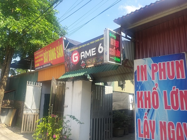 Quán game trên trục Đê Tả Sông Hồng xã Vĩnh Ngọc, huyện Đông Anh, Hà Nội 	 Ảnh: Hải Hải