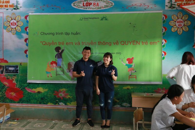 Chị Nguyễn Biên – Điều phối chung dự án trong chặng tập huấn “Quyền trẻ em và truyền thông về QUYỀN trẻ em”