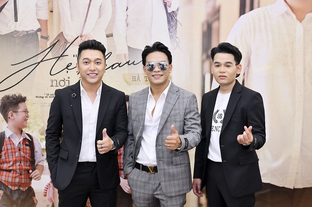 Nhạc sĩ Dương Trường Giang (giữa) và ca sĩ Yanbi, Hà Trung