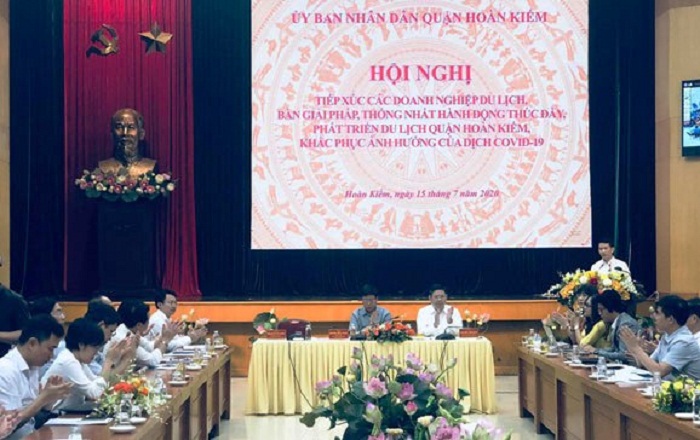 Các đại biểu tham dự hội nghị Các đại biểu tham dự hội nghị