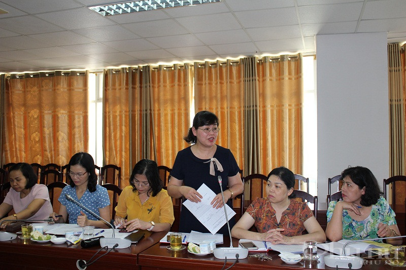 Đồng chí Bùi Thị Trinh - Chủ tịch Hội LHPN quận Bắc Từ Liêm