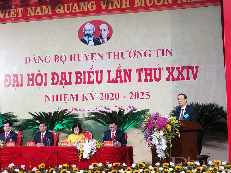 Đồng chí Đào Đức Toàn - Phó Bí thư thành ủy phát biểu chỉ đạo đại hội