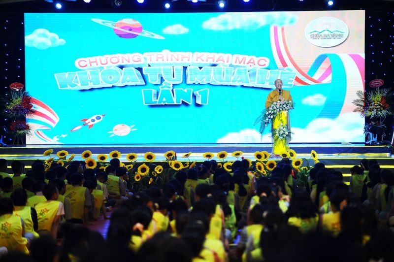 Khóa tu mùa hè 2020 chủ đề “Con sẽ lớn khôn” đã khai mạc ngày 25/7