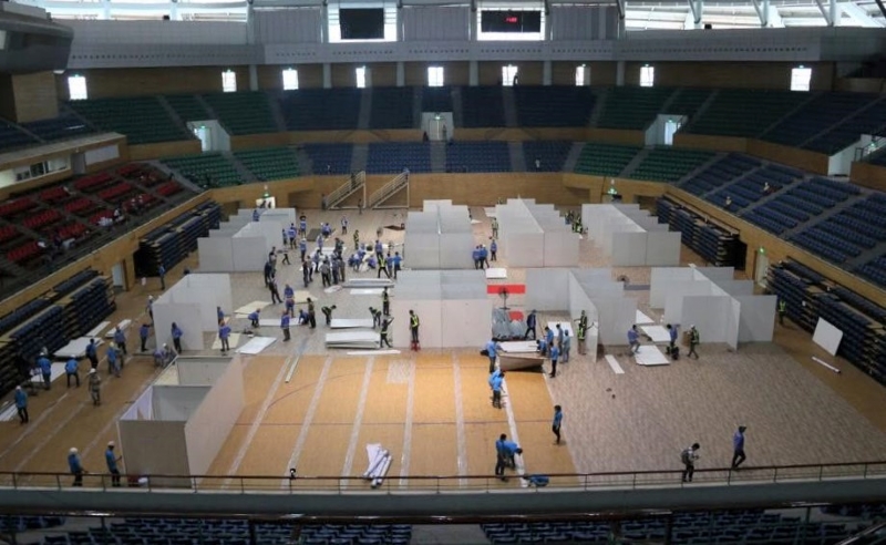 Ông Ngô Trường Thọ (GĐ Cung thể thao Tiên Sơn) cho biết, trưa 1/8 các công tác chuẩn bị cho việc xây dựng Bệnh viện dã chiến đã hoàn thành. Ông Ngô Trường Thọ (GĐ Cung thể thao Tiên Sơn) cho biết, trưa 1/8 các công tác chuẩn bị cho việc xây dựng Bệnh viện dã chiến đã hoàn thành.