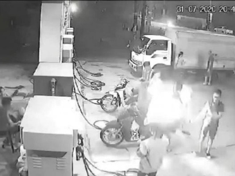 cây xăng - nơi xảy ra sự việc