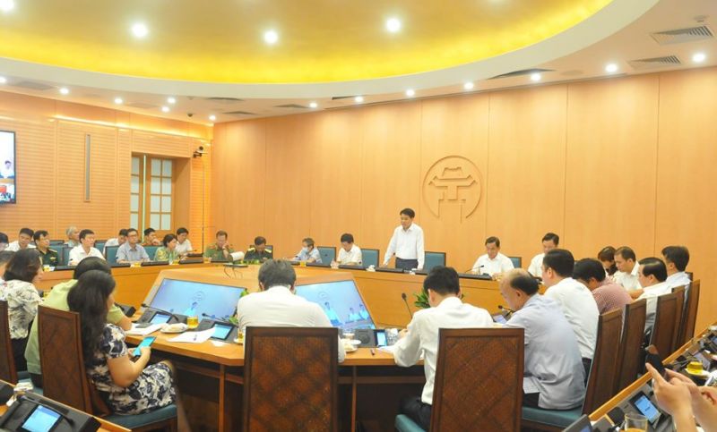 Chủ tịch Thành phố Hà Nội phát biểu tại cuộc họp Chủ tịch Thành phố Hà Nội phát biểu tại cuộc họp
