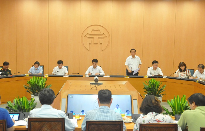 Giám đốc Sở Y tế Hà Nội phát biểu Giám đốc Sở Y tế Hà Nội phát biểu