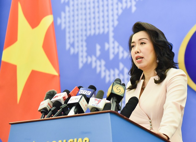 Người phát ngôn Bộ Ngoại giao Việt Nam Lê Thị Thu Hằng. Người phát ngôn Bộ Ngoại giao Việt Nam Lê Thị Thu Hằng.