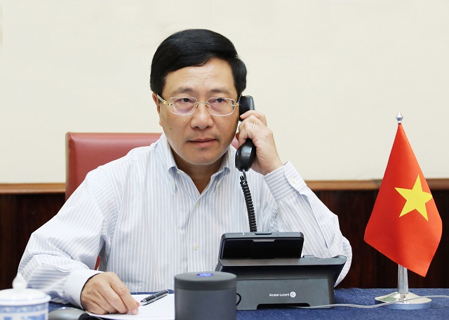 Phó Thủ tướng, Bộ trưởng Bộ Ngoại giao Phạm Bình Minh điện đàm với Bộ trưởng Quốc phòng Mỹ Mi
