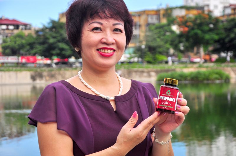 Sau 3 tháng sử dụng sản phẩm VinWomen,  chị Hằng cho biết các vết nám biến mất, kinh nguyệt được điều hòa, da dẻ sáng mịn