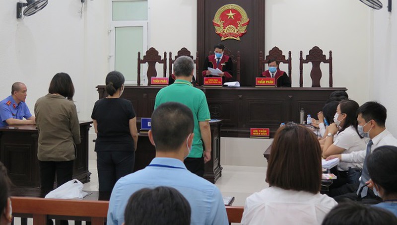 T&ograve;a tuy&ecirc;n &aacute;n