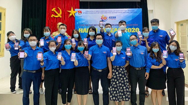Cuộc thi tìm hiểu về năm chủ tịch ASEAN 2020 trong Tuổi trẻ Thủ đô với chủ đề: “HANOI - ASEAN 2020: United we stand - Đoàn kết là sức mạnh”. Cuộc thi tìm hiểu về năm chủ tịch ASEAN 2020 trong Tuổi trẻ Thủ đô với chủ đề: “HANOI - ASEAN 2020: United we stand - Đoàn kết là sức mạnh”.