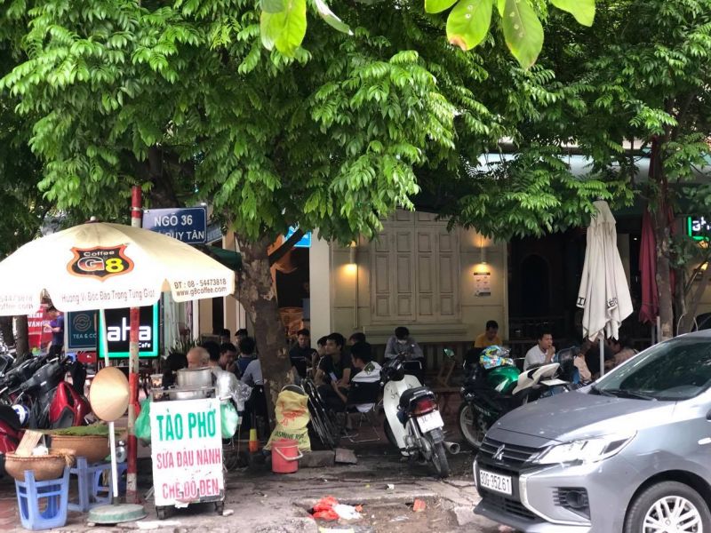 Ngày đầu hàng quán Hà Nội thực hiện giãn cách - ảnh 3