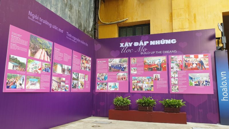 Một góc trưng bày “Chắp cánh ước mơ”