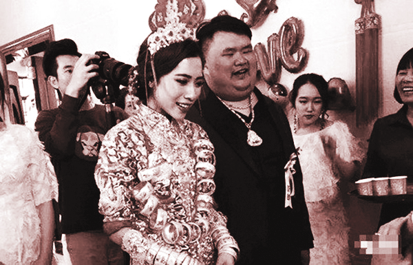 Đám cưới ngập vàng ở Trung Quốc	ảnh BI