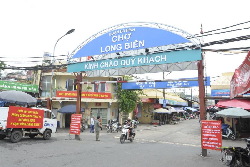 Tăng cường phòng chống dịch Covid-19 ở chợ đầu mối lớn nhất Thủ đô - ảnh 6