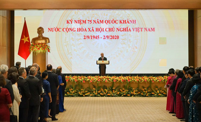 Thủ tướng Nguyễn Xuân Phúc phát biểu tại Lễ kỷ niệm 75 năm Quốc khánh 2-9 nước Cộng hòa xã hội chủ nghĩa Việt N Thủ tướng Nguyễn Xuân Phúc phát biểu tại Lễ kỷ niệm 75 năm Quốc khánh 2-9 nước Cộng hòa xã hội chủ nghĩa Việt N