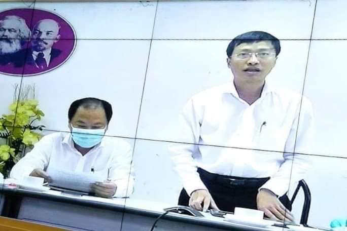 PGS.TS Phan Trọng Lân phát biểu từ đầu cầu Thành phố Hồ. Chí Minh trong một buổi giao ban phòng chống địch COVID-19 trực tuyến của Bộ Y tế