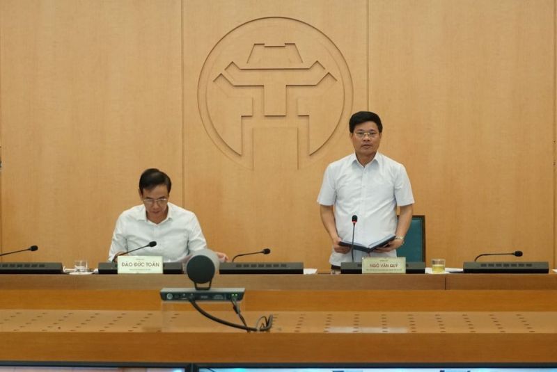 Ph&oacute; Chủ tịch UBND TP Ng&ocirc; Văn Qu&yacute; chỉ đạo