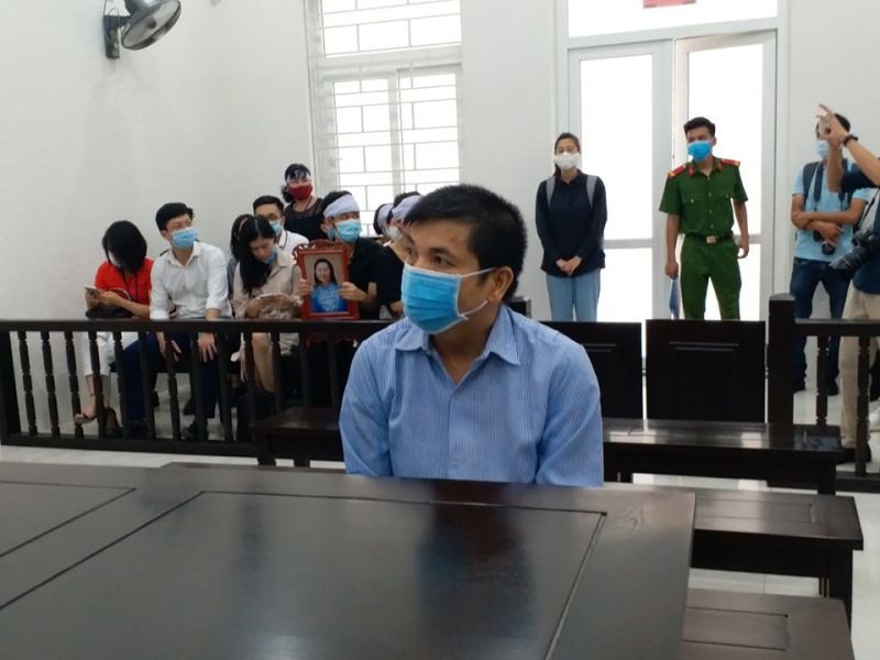 Bị cáo Đỗ Ngọc Anh tại tòa Bị cáo Đỗ Ngọc Anh tại tòa