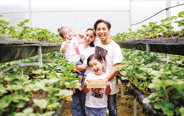 Hạnh phúc viên mãn của “gái hai con” Khánh Thi - ảnh 2