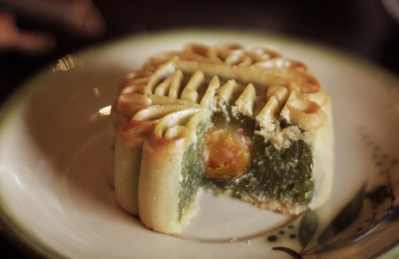 Sức hấp dẫn khó cưỡng của những vị bánh Trung thu độc lạ - ảnh 8