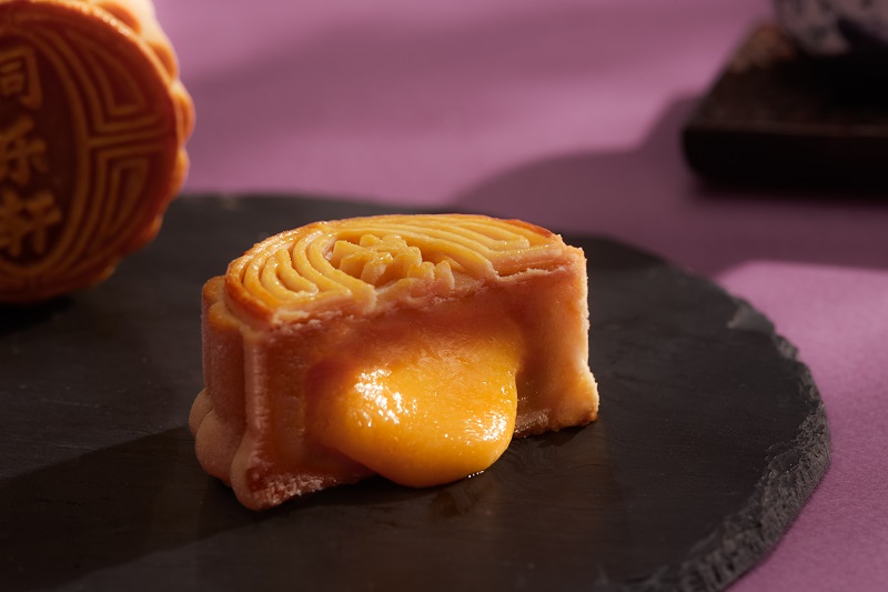 Sức hấp dẫn khó cưỡng của những vị bánh Trung thu độc lạ - ảnh 9