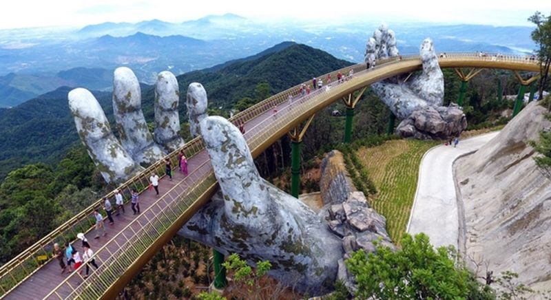 Cầu Vàng ở Đà Nẵng Cầu Vàng ở Đà Nẵng