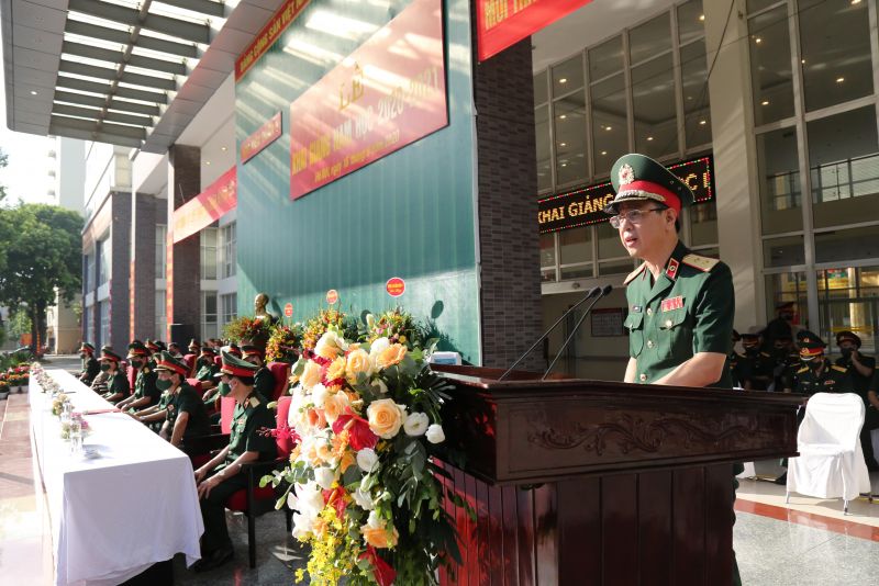 Trung tướng, GS, TS Đỗ Quyết, Gi&aacute;m đốc Học viện Qu&acirc;n y