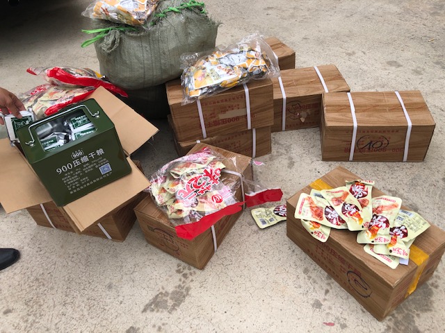 Nhập lậu 2.000 chân gà trôi nổi về bán kiếm lời - ảnh 2