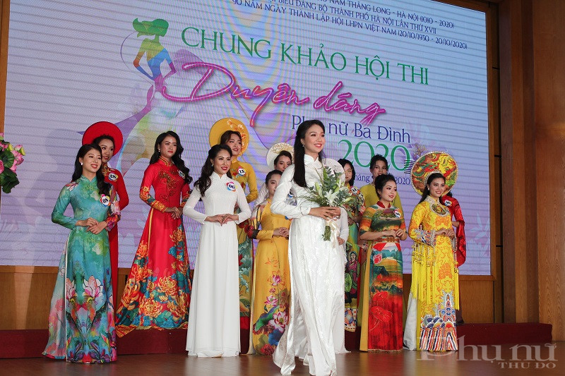 Tại vòng thi Chung khảo, 31thí sinh có 3 phút để trình diễn và trả lời câu hỏi của Ban giám khảo
