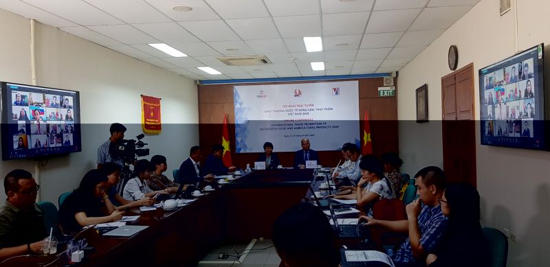 Quang cảnh hội nghị