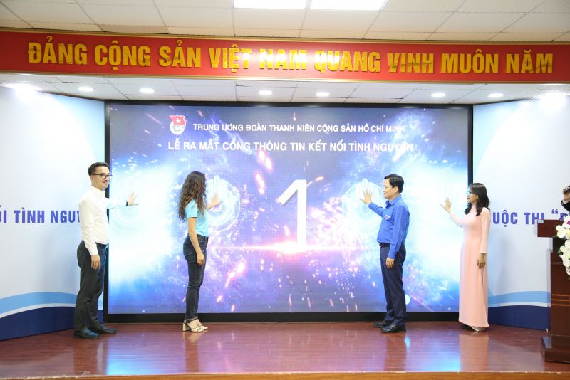 Cổng thông tin kết nối tình nguyện nhằm mục đích ứng dụng công nghệ thông tin trong việc nâng cao hiệu quả cũng như tính kết nối, điều phối trong hoạt động tình nguyện trong cộng đồng