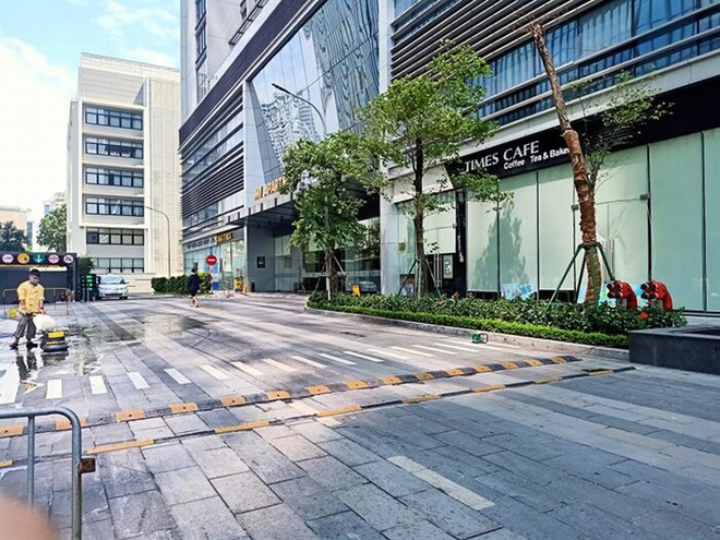 Khu vực đôi nam nữ 