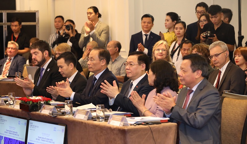Quang cảnh Tọa đàm Quang cảnh Tọa đàm
