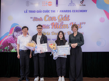 Các tác giả đạt giải tại cuộc thi