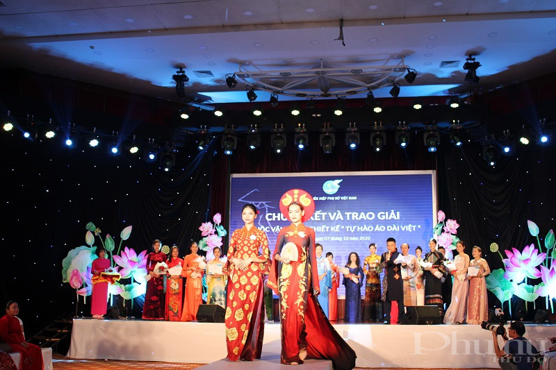 Trình diễn bộ sưu tập 