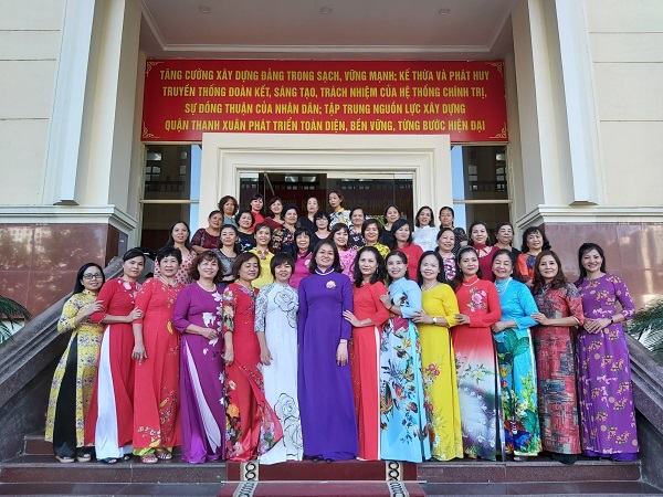 Cán bộ, hội viên Hội LHPN quận Thanh Xuân