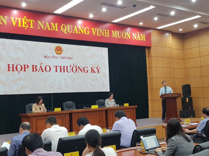 Quang cảnh họp báo