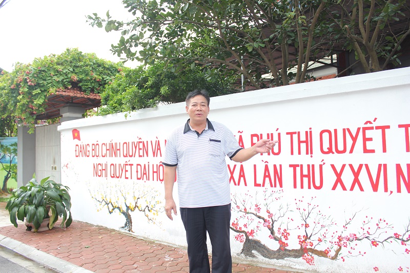 Ông Trần Huy Đào - Bí thư chi bộ, Trưởng thôn Phú Thụy cho biết, đây là việc làm thiết thực có ý nghĩa của Hội LHPN huyện, xã triển khai được nhân dân trong thôn ủng hộ