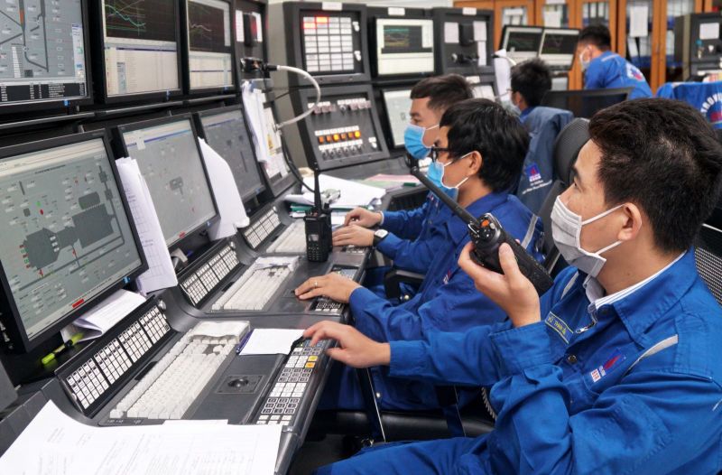 NMLD Dung Quất đang vận h&agrave;nh ở 106% c&ocirc;ng suất thiết kế v&agrave; đ&atilde; c&oacute; l&atilde;i trong Qu&yacute; III/2020.