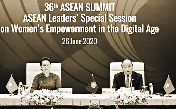 Chủ tịch Quốc hội Nguyễn Thị Kim Ng&acirc;n, Thủ tướng Nguyễn Xu&acirc;n Ph&uacute;c chủ tr&igrave; phi&ecirc;n họp đặc biệt về Tăng cường quyền năng phụ nữ trong thời đại số (ảnh: Int)