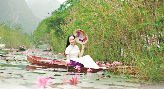 Mùa hoa ở suối Yến - ảnh 1