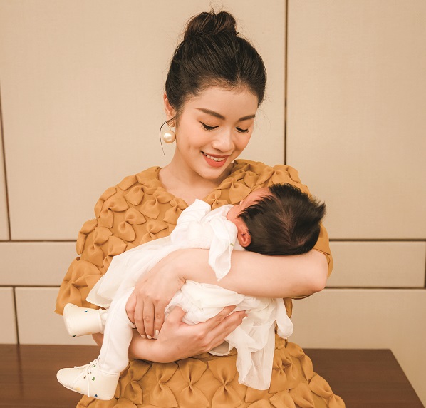 “Làm mẹ là món quà kỳ diệu của cuộc sống” - ảnh 2